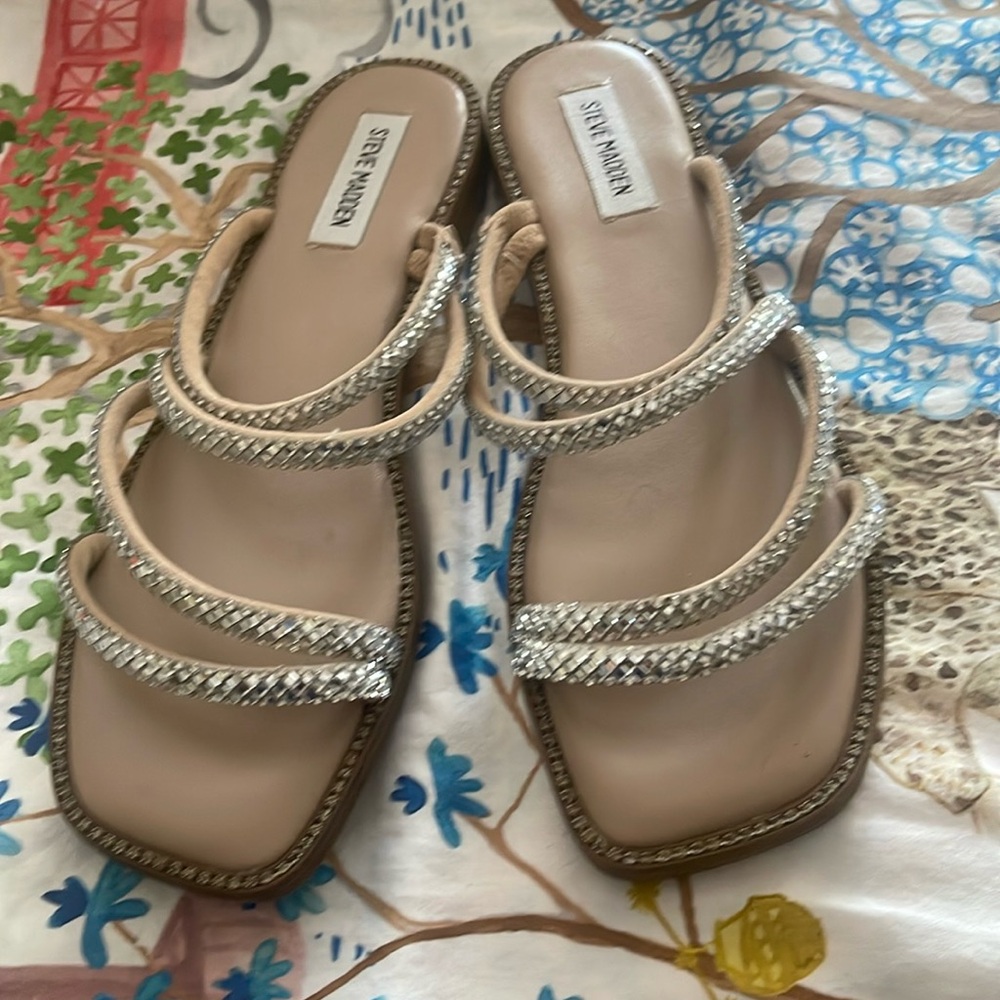 Steve Madden sandals